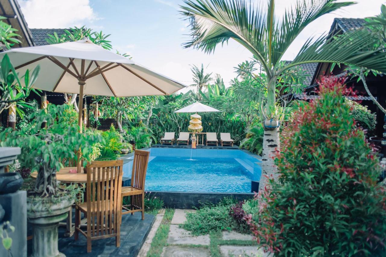 Mertasari Bungalows Ped Exterior foto